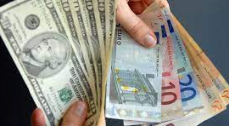 Ekonomist Prof. Dr. Veysel Ulusoy'un değerlendirmesi: Dolar/TL'de 'en iyi ihtimal' 16-17 TL!