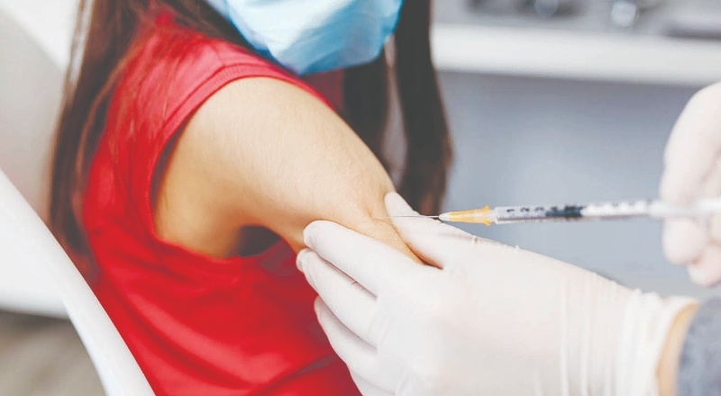 12 yaş üzeri çocuklar için velilere aşı çağrısı