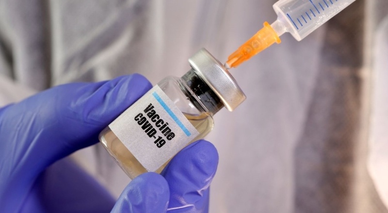 İngiltere'de Koronavirüs aşı denemelerine başlandı