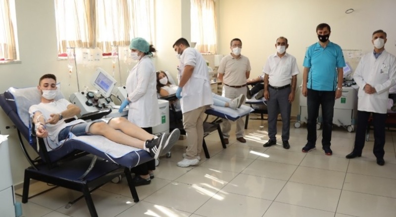 90 sporcu, Gaziantep Üniversitesi Kan Merkezi’nde bağışta bulundu