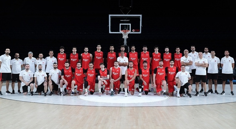 A Milli Erkek Basketbol Takımı, Büyük Britanya hazırlıklarına başladı