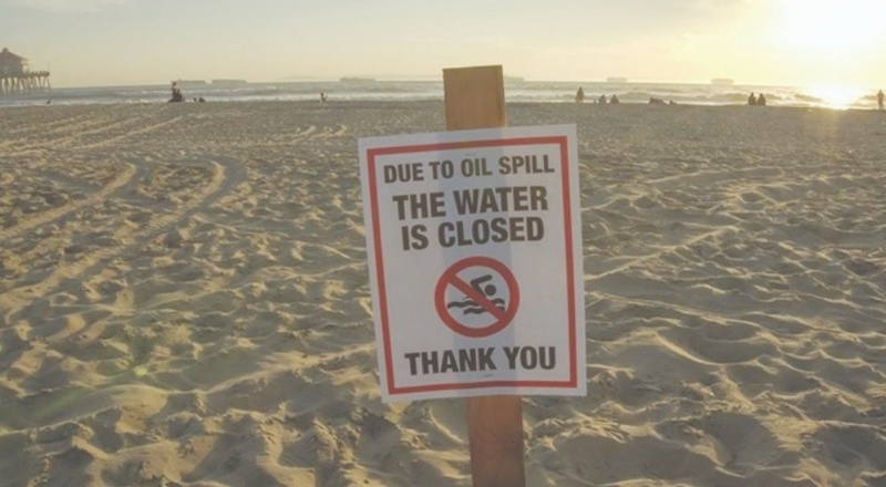ABD'de petrol sızıntısı: Güney California sahilleri kapatıldı