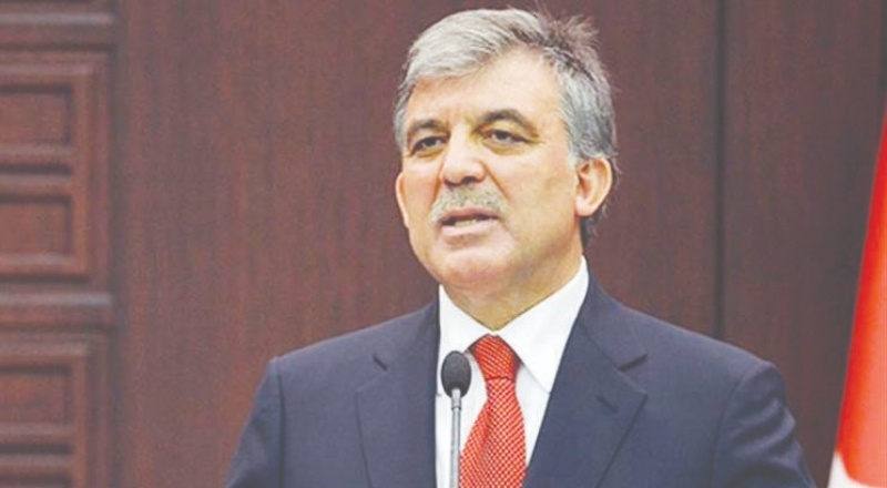 Abdullah Gül'den Erdoğan'ın 10 büyükelçiyi istenmeyen adam ilan etme talimatına:  Başka krizlerin önünü açar