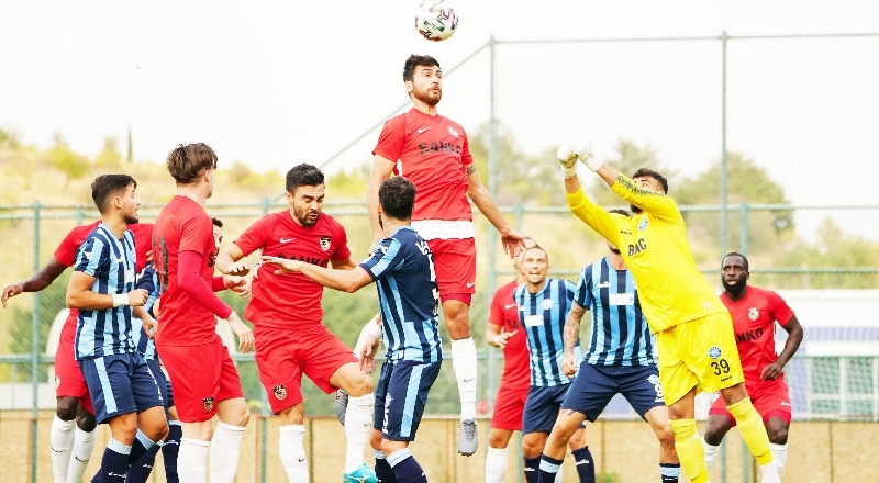 Adana Demirspor-Gaziantep FK berabere 0-0