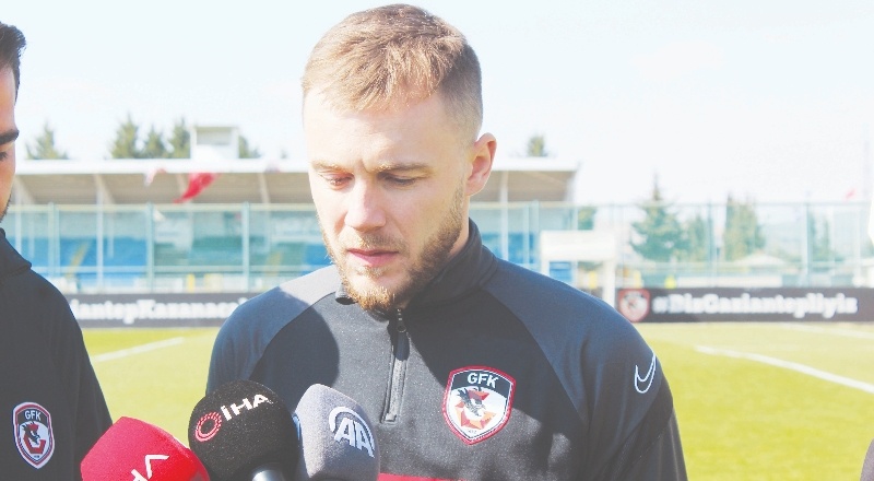 Alexandru Maxim: “Beşiktaş maçından 3 puan alabileceğimizi düşünüyorum”