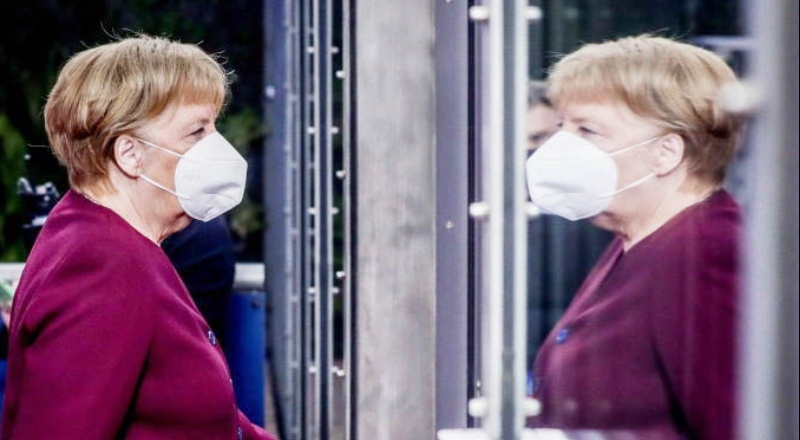 Almanya Başbakanı Angela Merkel günden güne yükselen koronavirüs vakalarına ilişkin uyarıda bulundu