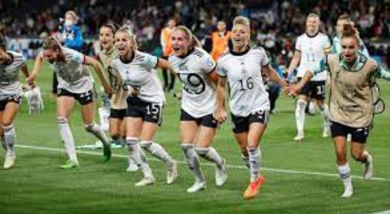 Avrupa Kadınlar Futbol Şampiyonası'nda finalin adı belli oldu!