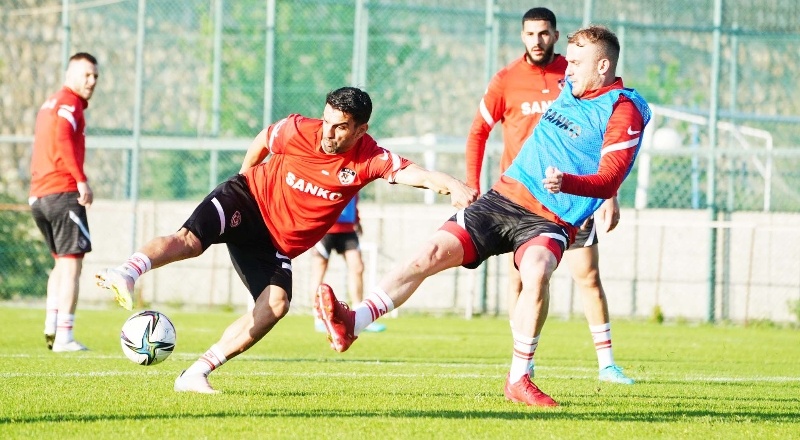 Aytemiz Alanyaspor-Gaziantep FK maçı Pazar günü oynanacak