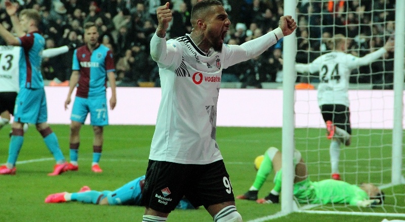 Beşiktaş’ın 5 oyuncusu karantinaya alındı