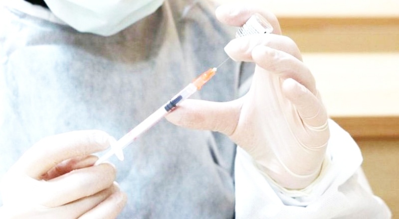 Bilim Kurulu Üyesi Prof. Dr. Yavuz'dan Omicron varyantına karşı öneri: Ek aşılarınızı yaptırın