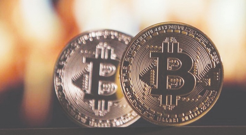 Bitcoin, 62 bin dolar seviyesine yükseldi