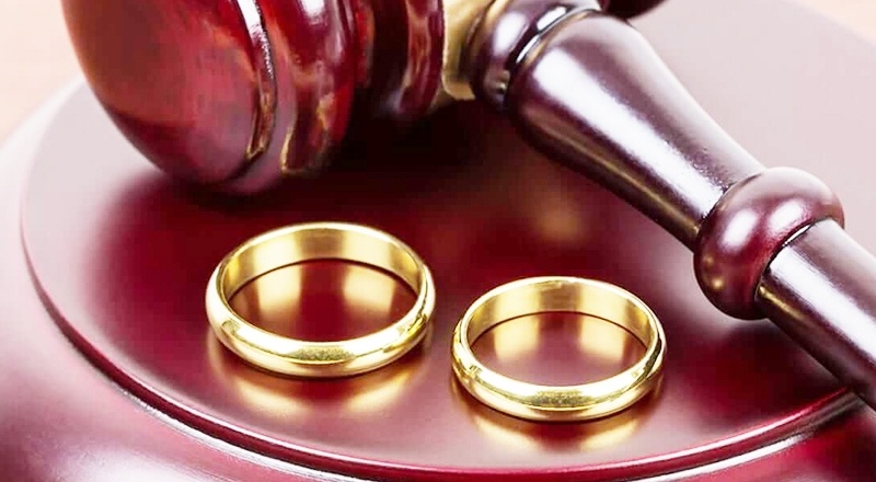 Boşanma oranları artıyor; evlenme yaşı yükseliyor