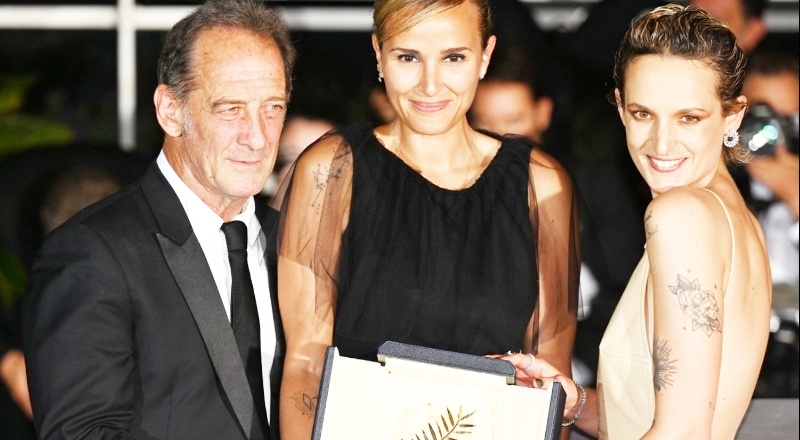 Cannes'da ödüller dağıtıldı