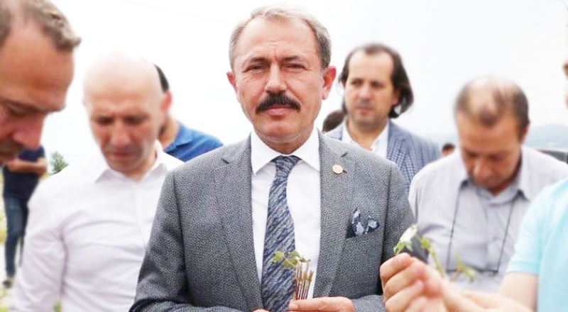 CHP'den, "Kuru ekmek yiyorlarsa aç değiller" diyen AKP'li Tin'e kınama