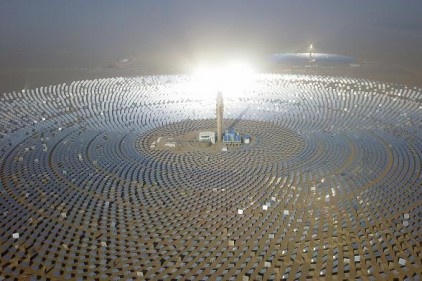 Çin, 758 milyar dolarlık yatırımla yenilenebilir enerjide dünya lideri oldu