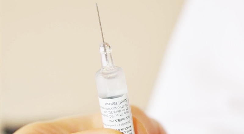 Covid-19 aşısı için "acil kullanım onayı" düzenlemesi