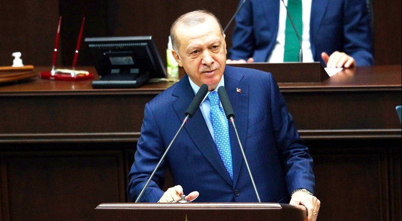 Erdoğan: Lokanta, restoran ve kafe gibi sektörlerde cirosu 3 milyon lira ve altı olanlara destek ödemesi yapacağız