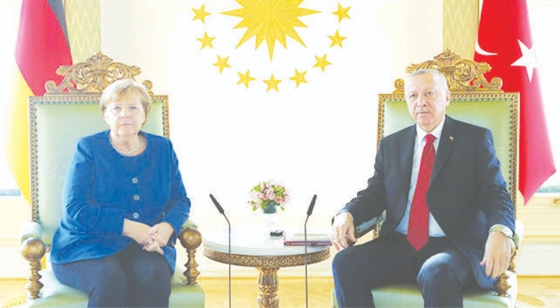 Erdoğan, Merkel ile Doğu Akdeniz'i konuştu