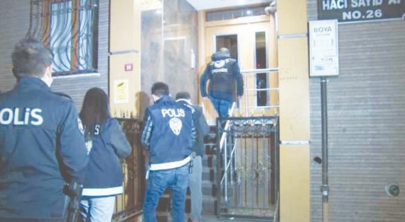 FETÖ'nün hakim ve savcı çalışma evlerine operasyonda 10 gözaltı