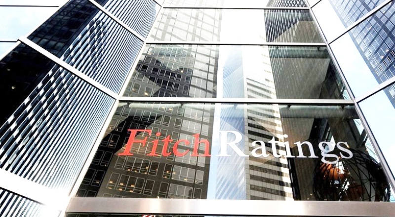 Fitch: TL'deki değer kaybı Türk bankalarının varlık kalitesi risklerini artırıyor