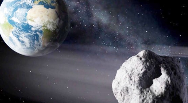 Futbol sahası büyüklüğündeki asteroit Dünya'ya yaklaşıyor