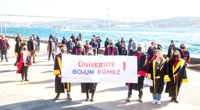 Galatasaraylı öğretim üyelerinden Boğaziçi'ne destek: Haklı direnişin yanındayız