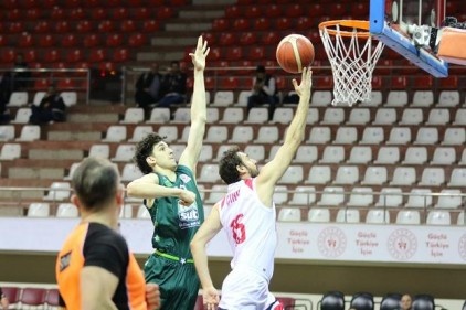Gaziantep Basketbol: 73 - T. Bandırma: 63 
