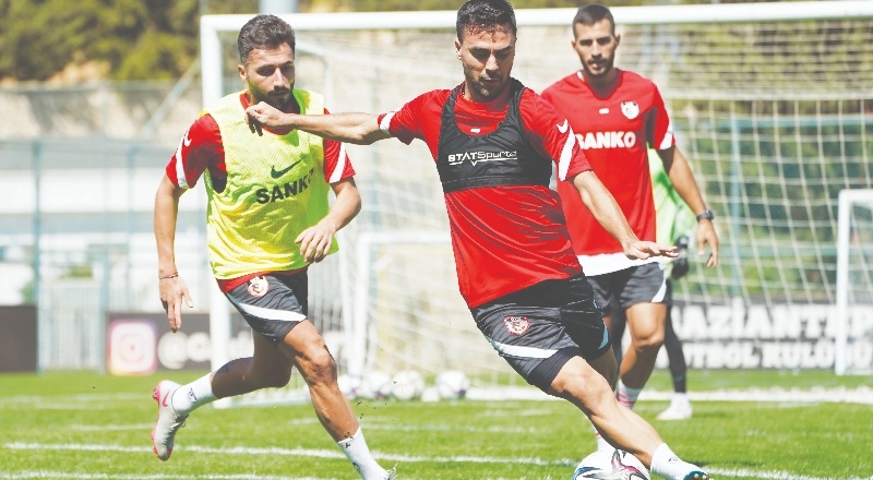 Gaziantep FK, ara vermeden Başakşehir maçının hazırlıklarına başladı