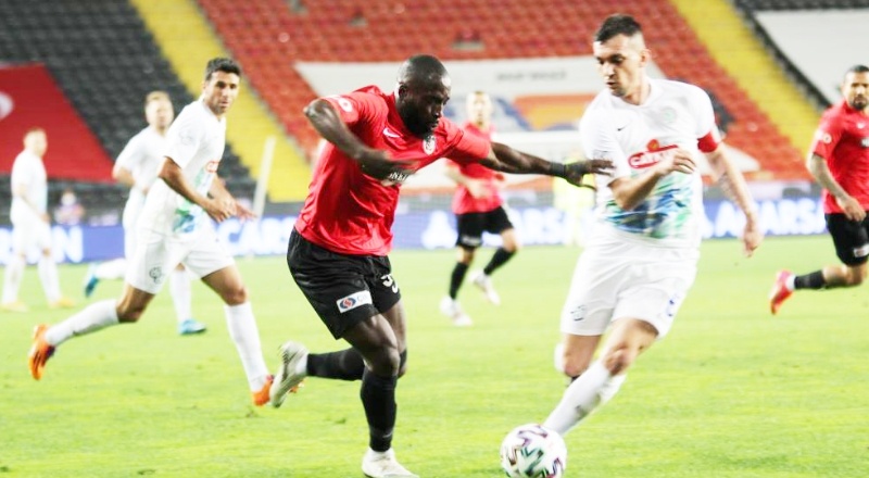 Gaziantep FK-Ç.Rizespor maçında 9 gol atıldı