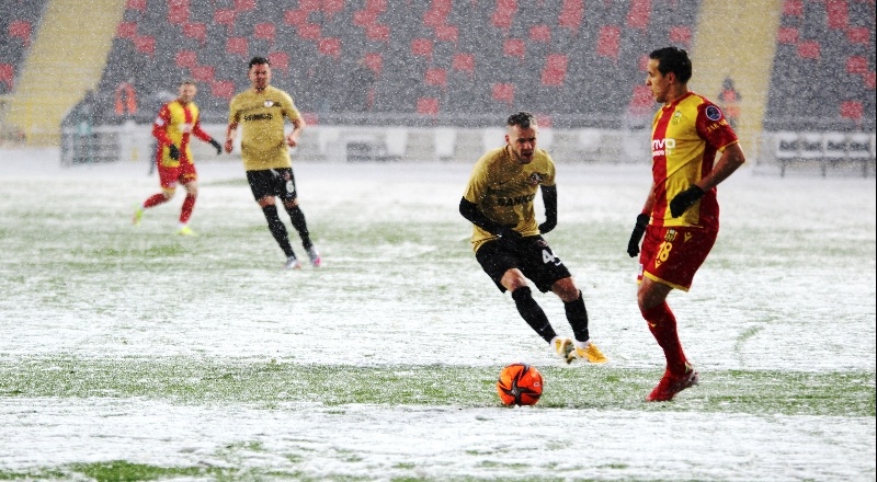 Gaziantep FK-Öznur Kablo Yeni Malatyaspor maçına kar engeli