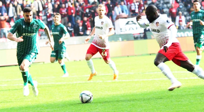 Gaziantep FK, rakibini 3-2 mağlup ederek 3 puanın sahibi oldu
