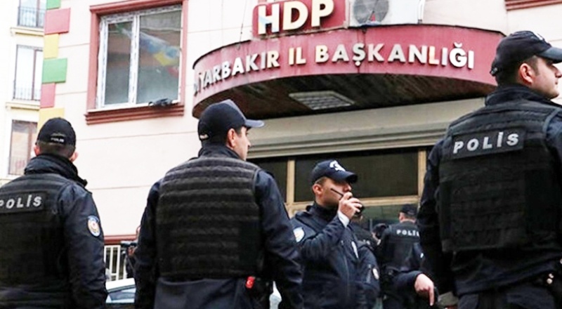 HDP'ye girip çıkanların isimleri listeye alınıyor