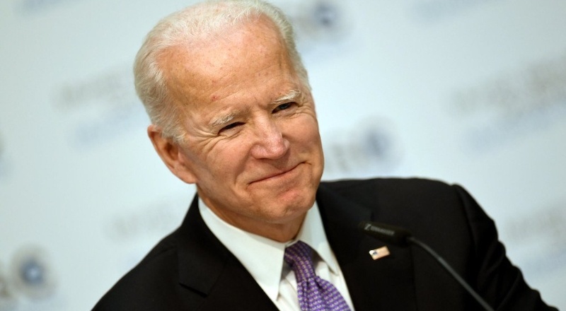 Joe Biden, Demokrat Parti'nin başkan adayı olmayı kabul etti: "Aydınlığın müttefiki olacağım, karanlığın değil"