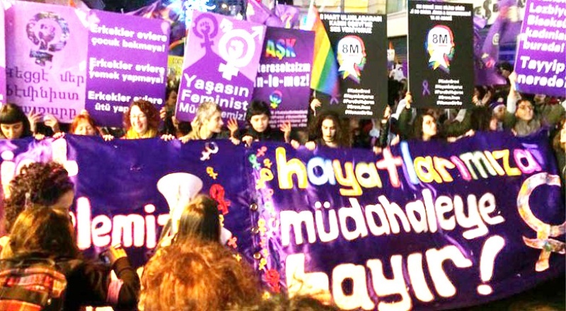 Kadınlar haklarını özgürce kullanmaya AK Parti ile başladı