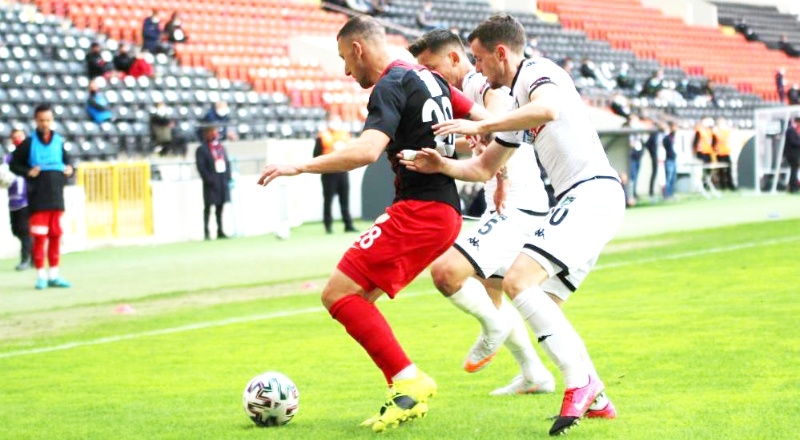 Maçın galibi Gaziantep FK oldu 2-0