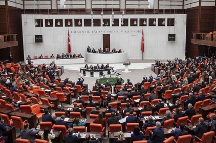 Meclis, Libya tezkeresi için toplanıyor