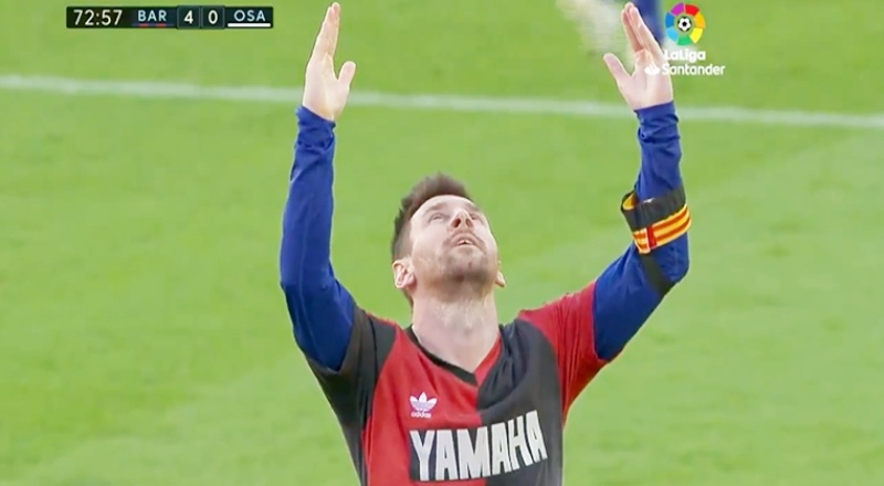 Messi, 'Maradona forması' giydi, onun golünü attı