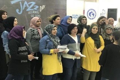 Mülteci ve Gaziantepli kadınlar birlikte caz eğitimi aldı
