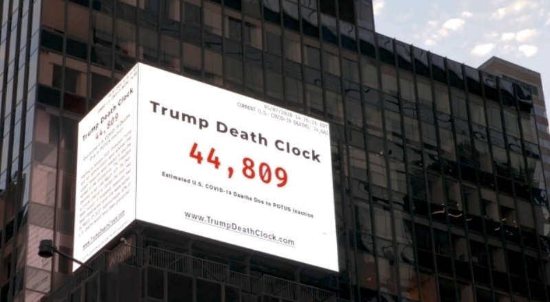 ‘Ölüm saati' Times Meydanı'nda