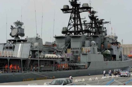 Rus savaş gemileri Tartus limanından ayrıldı