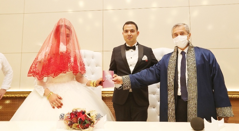 Şahinbey'de 6 bin 954 çiftin nikahı kıyıldı