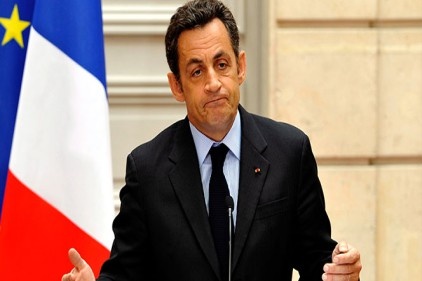 Sarkozy, Kaddafi’den rüşvet almaktan gözaltında