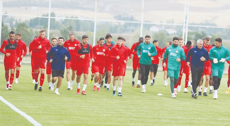 Sivasspor’da Gaziantep maçı öncesi 4 eksik var