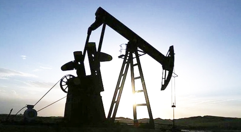 Stok verileri öncesi petrol fiyatları yükseldi