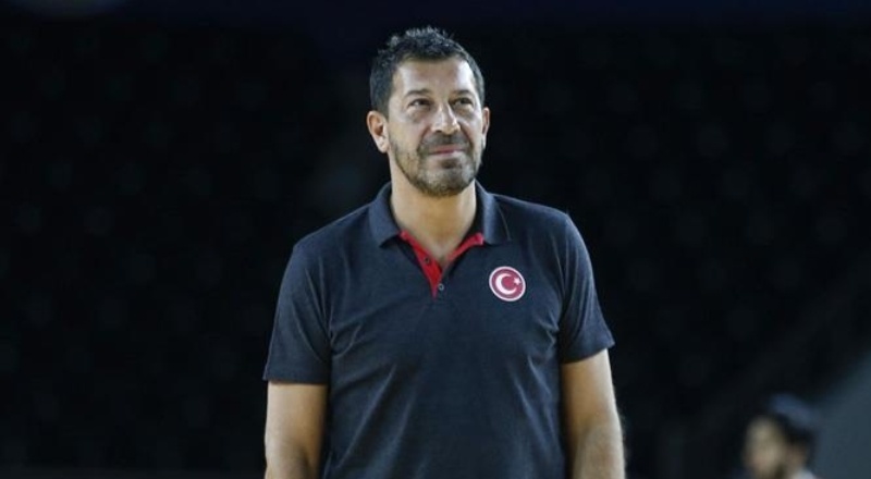 TBF, A Milli Basketbol Takımı Başantrenörü Ufuk Sarıca ile yollarını ayırdı