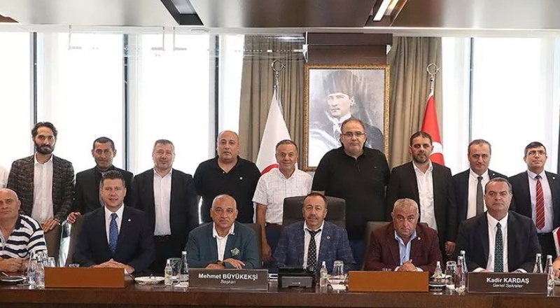 TFF 2 ve 3. Lig kulüp başkanları Mehmet Büyükekşi'yi ziyaret etti