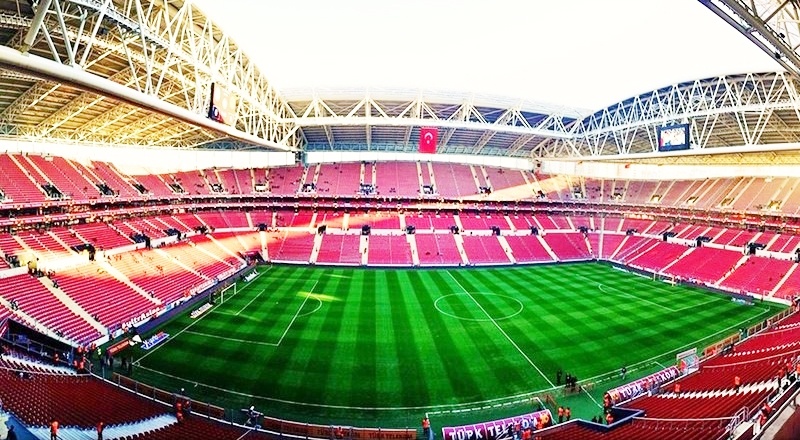 TFF: Türkiye-Sırbistan maçında loca kapasitesinin yarısı kadar seyirci alınacak