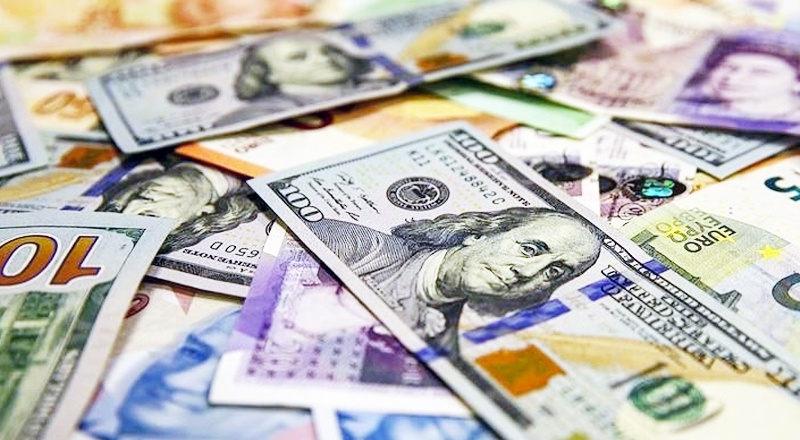 Türk lirasında yeni dip noktası: Dolar 7.94 TL'yi de aştı, Euro ve sterlinde de yeni zirveler görüldü