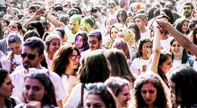 Türkiye nüfusunun yüzde 15,3'ü genç
