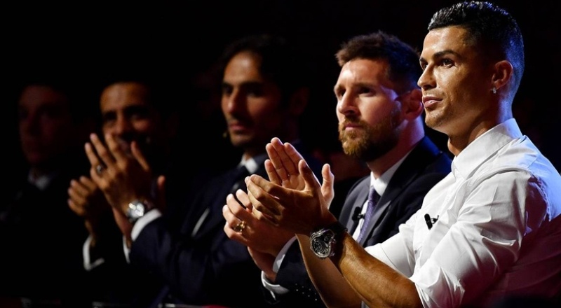 UEFA, sezonun en iyi oyuncusu ödülüne 10 yıl sonra ilk kez Messi ve Ronaldo'yu aday göstermedi